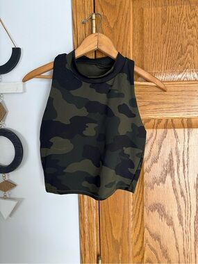 all in motion Olive & Black Camo High-Neck Crop Top Sports Bra